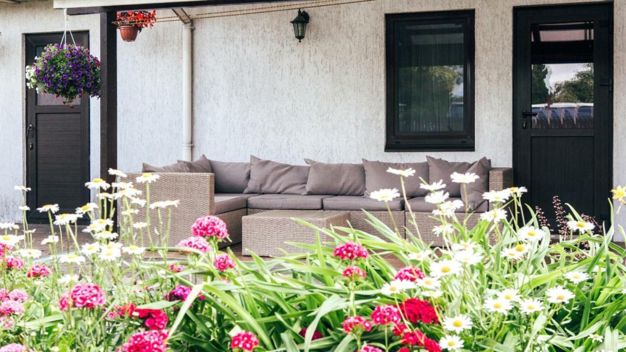 Flower Apartment Ventspils Eksteriør billede