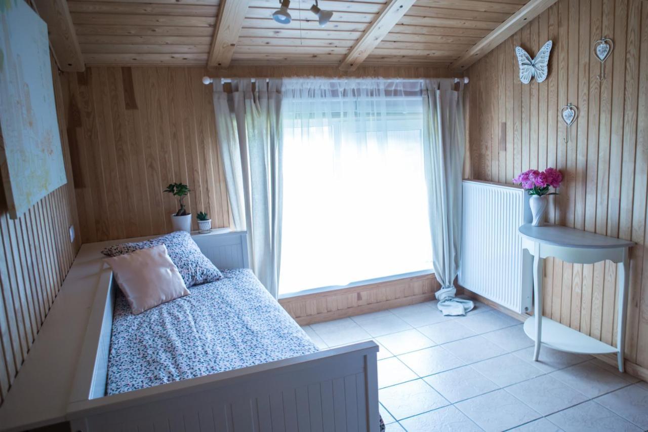 Flower Apartment Ventspils Eksteriør billede